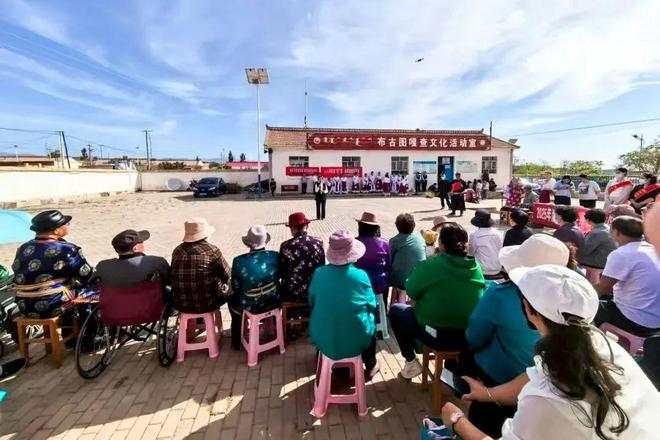 学习你我行大学习大宣讲 内蒙古站：北疆巾帼心向党 “她”声嘹亮暖人心(图5)