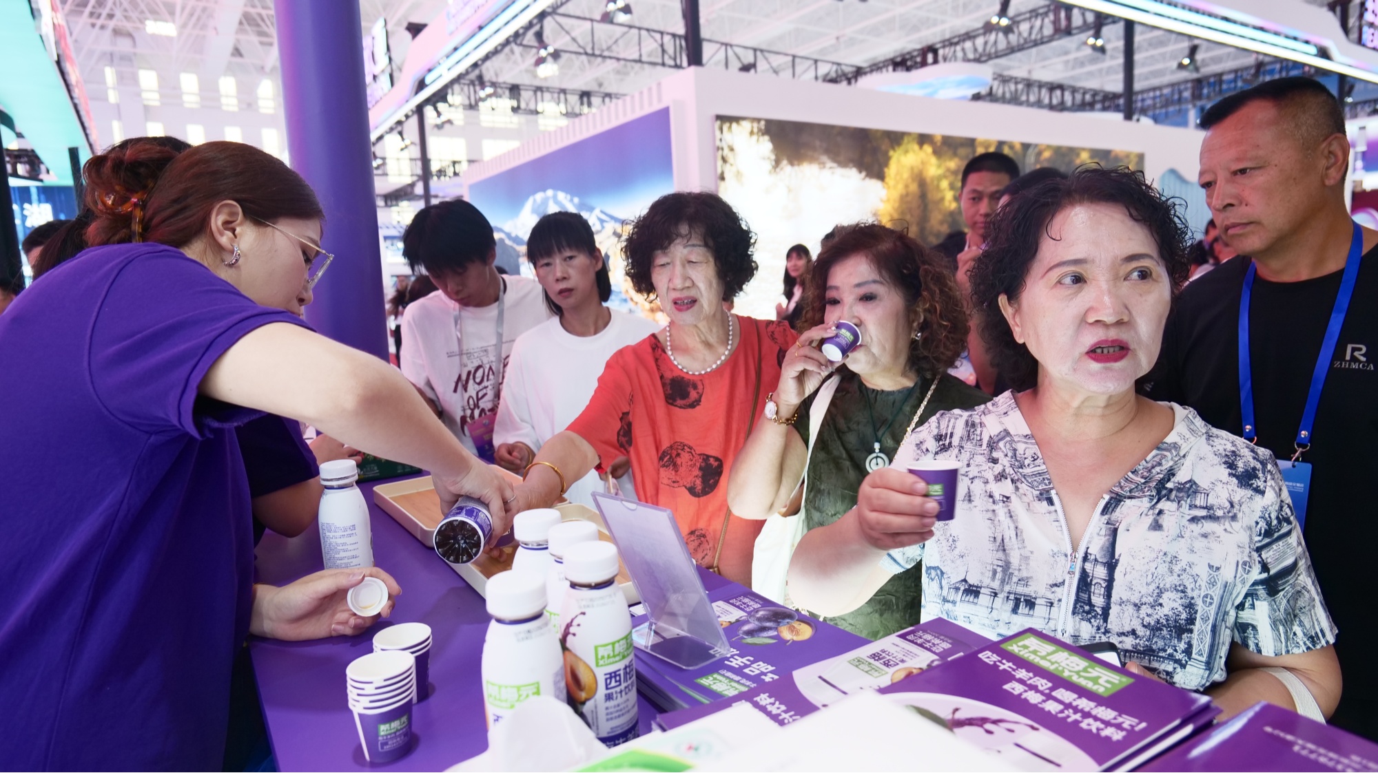 喀什地区税务局助力企业扬帆出海(图1)