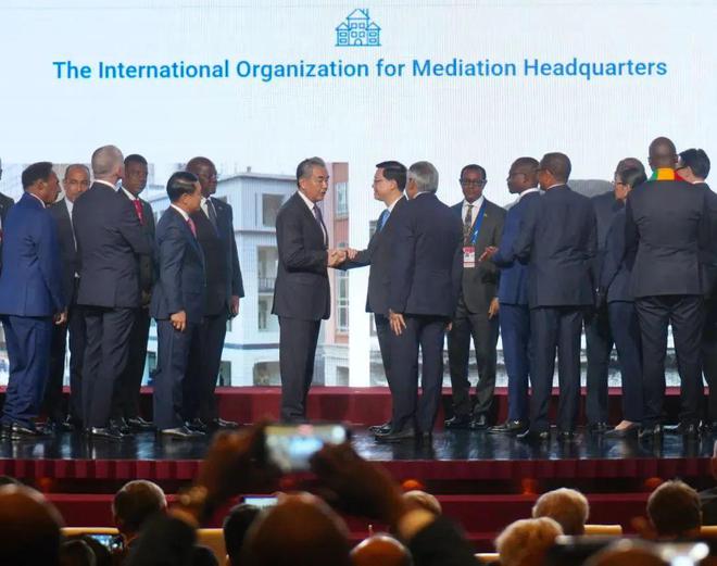 哈佛演讲女生引发争议K11 ELYSEA落户淮海中路汕头过亿违建豪宅被拆除(图11)