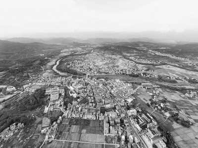 深耕沃野加快农业农村现代化进程(图1)