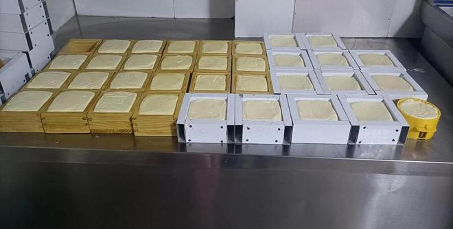 内蒙古巴林右旗：奶制品产业托起农牧民的致富梦(图2)