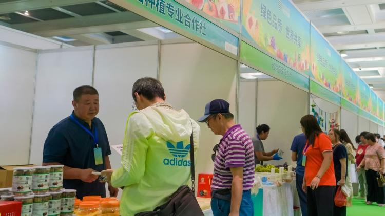2026年中国农民丰收节暨“青岛农品”推介活动启动(图3)